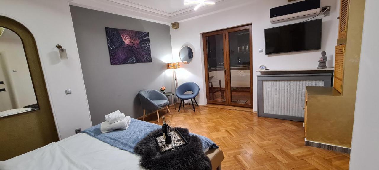 Central Arghezi Art Deco Apartment Piata Universitatii 부쿠레슈티 외부 사진