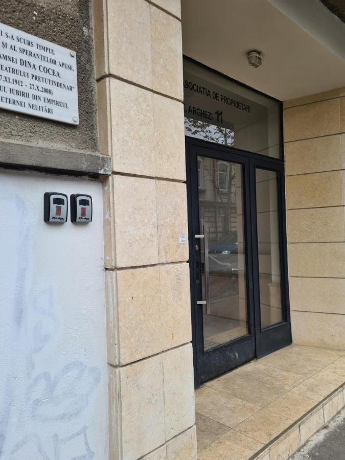 Central Arghezi Art Deco Apartment Piata Universitatii 부쿠레슈티 외부 사진